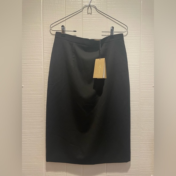 Burberry Classic Black Pencil Skirt NWT - Picture 10 of 11